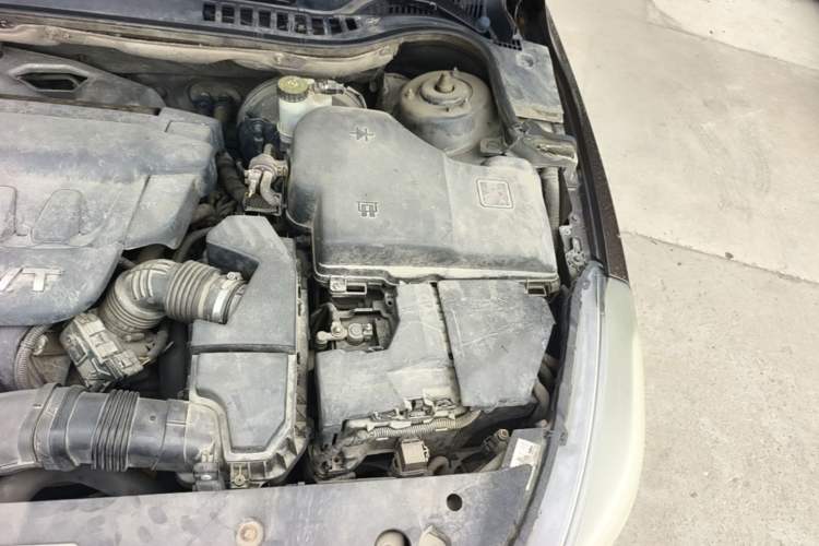 Used Peugeot 508 2015 2.0L Automatic Zhiyi Edition Engine Bay Left