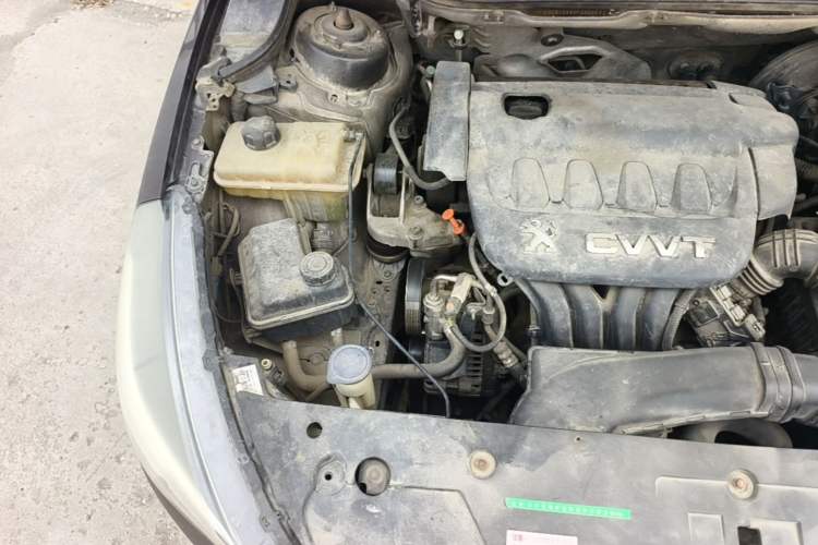 Used Peugeot 508 2015 2.0L Automatic Zhiyi Edition Engine Bay Right