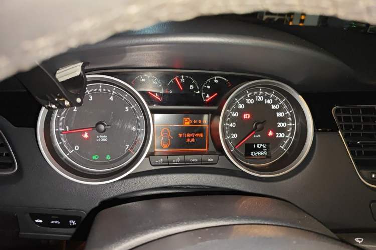 Used Peugeot 508 2015 1.6THP Automatic Prestige Edition Instrument Cluster