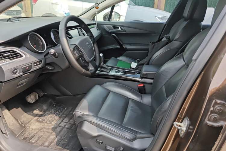 Used Peugeot 508 2015 1.8THP Automatic Prestige Edition Left Front Seat