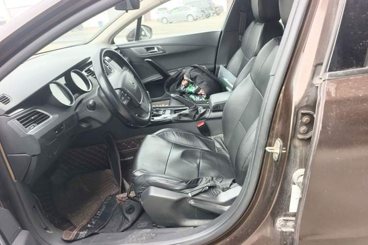 Used Peugeot 508 2015 2.0L Automatic Zhiyi Edition Left Front Seat