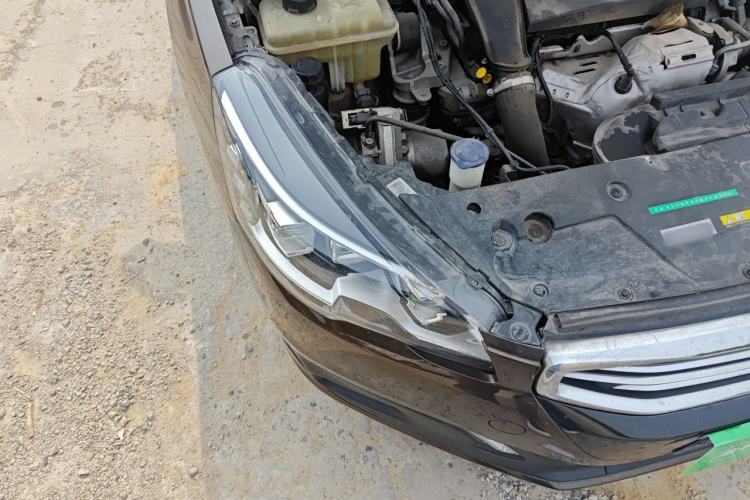 Used Peugeot 508 2015 1.8THP Automatic Prestige Edition Right Front Headlight