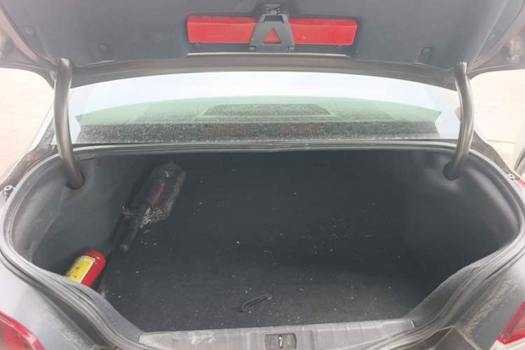Used Peugeot 508 2015 2.0L Automatic Zhiyi Edition Trunk