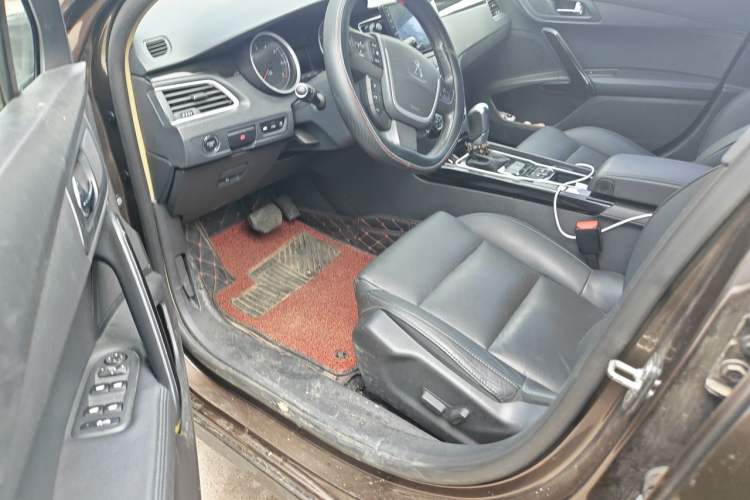 Used Peugeot 508 2015 1.6THP Automatic Prestige Edition Driver Seat