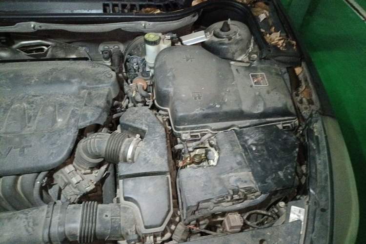 Used Peugeot 508 2015 2.0L Automatic ZhiZhen Edition Engine Bay Left