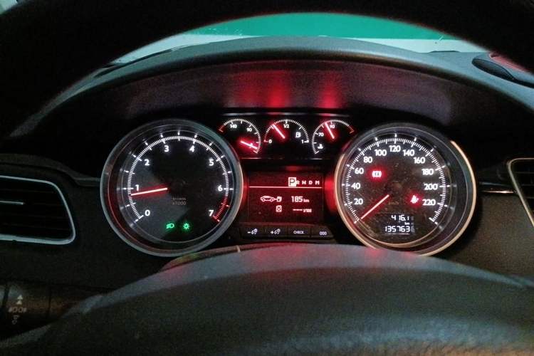 Used Peugeot 508 2015 2.0L Automatic ZhiZhen Edition Instrument Cluster