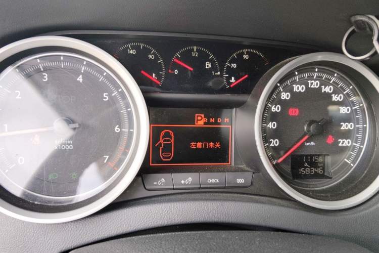 Used Peugeot 508 2015 1.6THP Automatic Prestige Edition Instrument Cluster