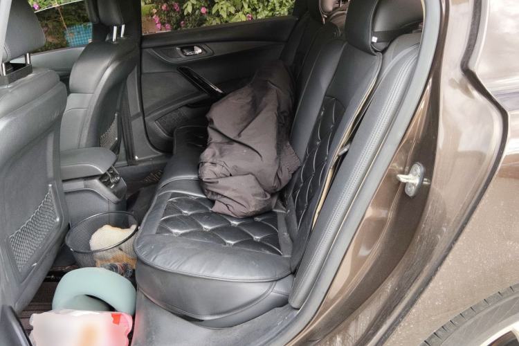 Used Peugeot 508 2015 1.6THP Automatic Prestige Edition Left Rear Seat