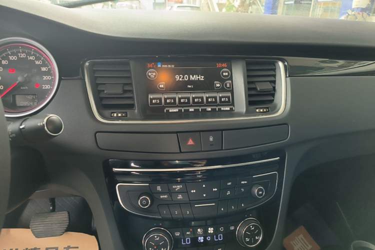 Used Peugeot 508 2015 1.6THP Automatic Prestige Edition Audio And AC Panel