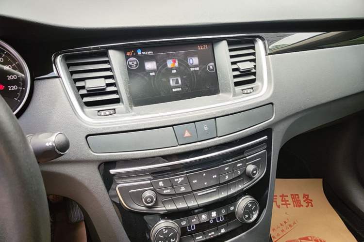 Used Peugeot 508 2015 1.6THP Automatic Prestige Edition Audio And AC Panel