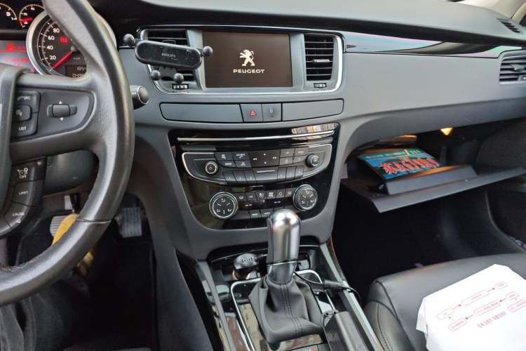 Used Peugeot 508 2015 1.6THP Automatic Prestige Edition Audio And AC Panel