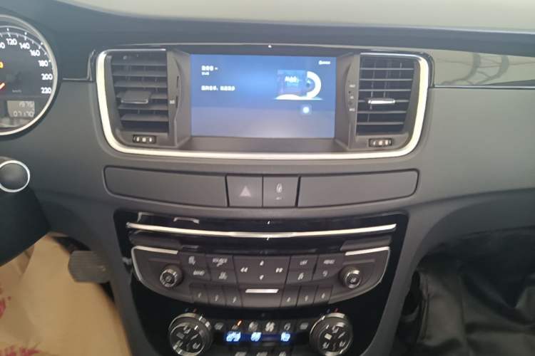 Used Peugeot 508 2015 1.6THP Automatic Prestige Edition Audio And AC Panel