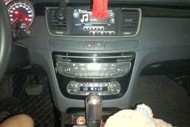 Used Peugeot 508 2015 1.6THP Automatic Prestige Edition Audio And AC Panel