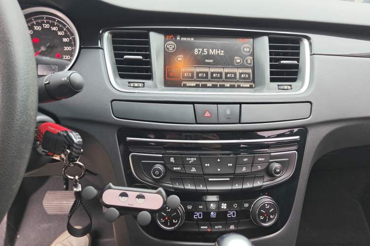 Used Peugeot 508 2015 1.6THP Automatic Zhiiyi Edition Audio And AC Panel