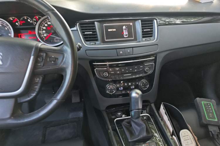 Used Peugeot 508 2015 1.6THP Automatic Prestige Edition Audio And AC Panel