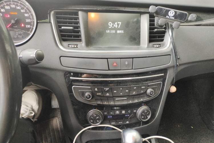 Used Peugeot 508 2015 1.8THP Automatic Prestige Edition Audio And AC Panel