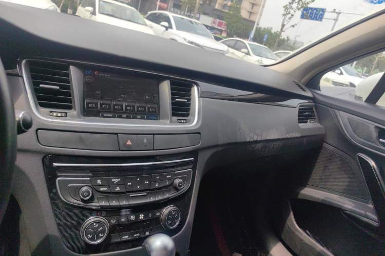 Used Peugeot 508 2015 1.6THP Automatic Prestige Edition Audio And AC Panel