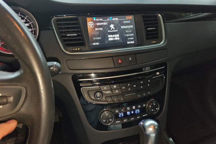Used Peugeot 508 2015 1.8THP Automatic Flagship Edition Audio And AC Panel