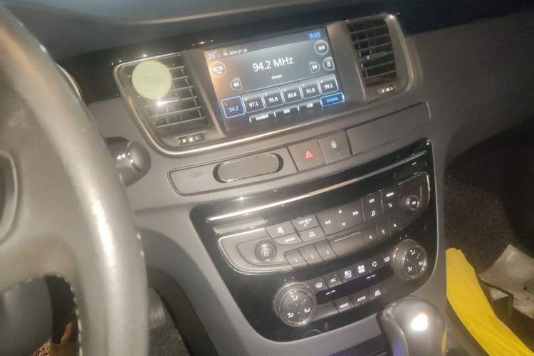 Used Peugeot 508 2015 1.6THP Automatic Prestige Edition Audio And AC Panel