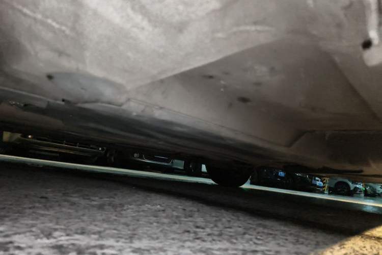 Used Peugeot 508 2015 2.0L Automatic Zhiyi Edition Chassis Front Left