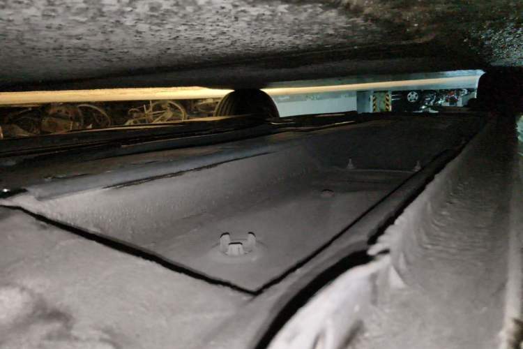 Used Peugeot 508 2015 2.0L Automatic Zhiyi Edition Chassis Front Right