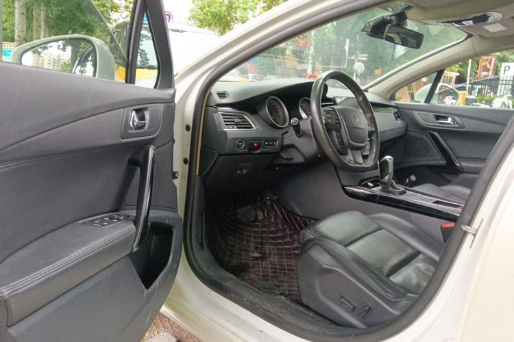 Used Peugeot 508 2015 1.8THP Automatic Prestige Edition Driver Seat