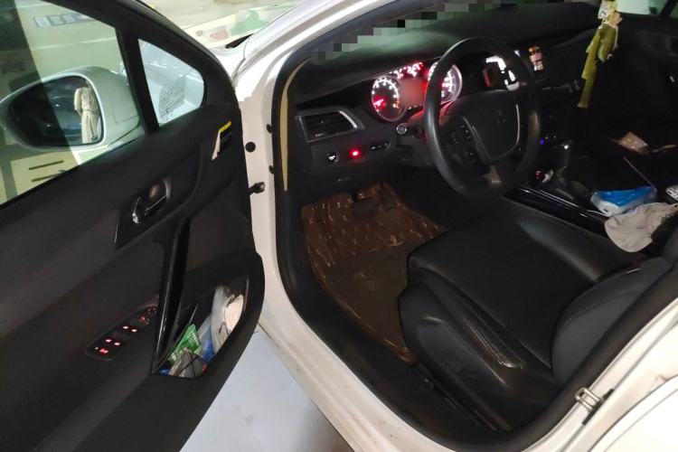 Used Peugeot 508 2015 1.6THP Automatic Prestige Edition Driver Seat