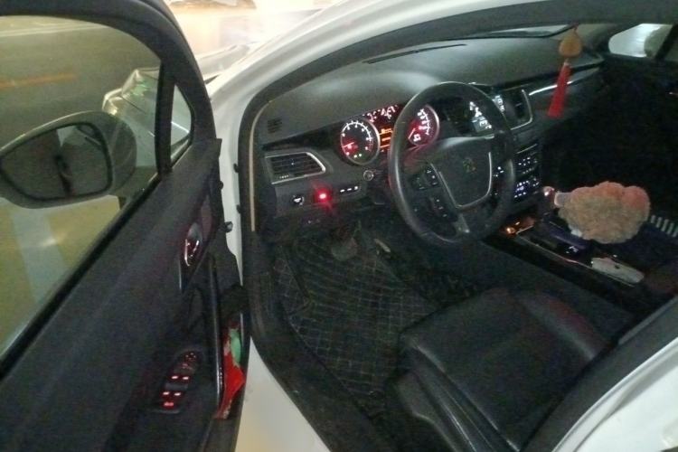 Used Peugeot 508 2015 1.6THP Automatic Prestige Edition Driver Seat