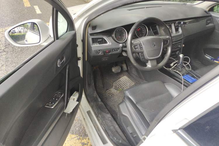 Used Peugeot 508 2015 1.8THP Automatic Prestige Edition Driver Seat