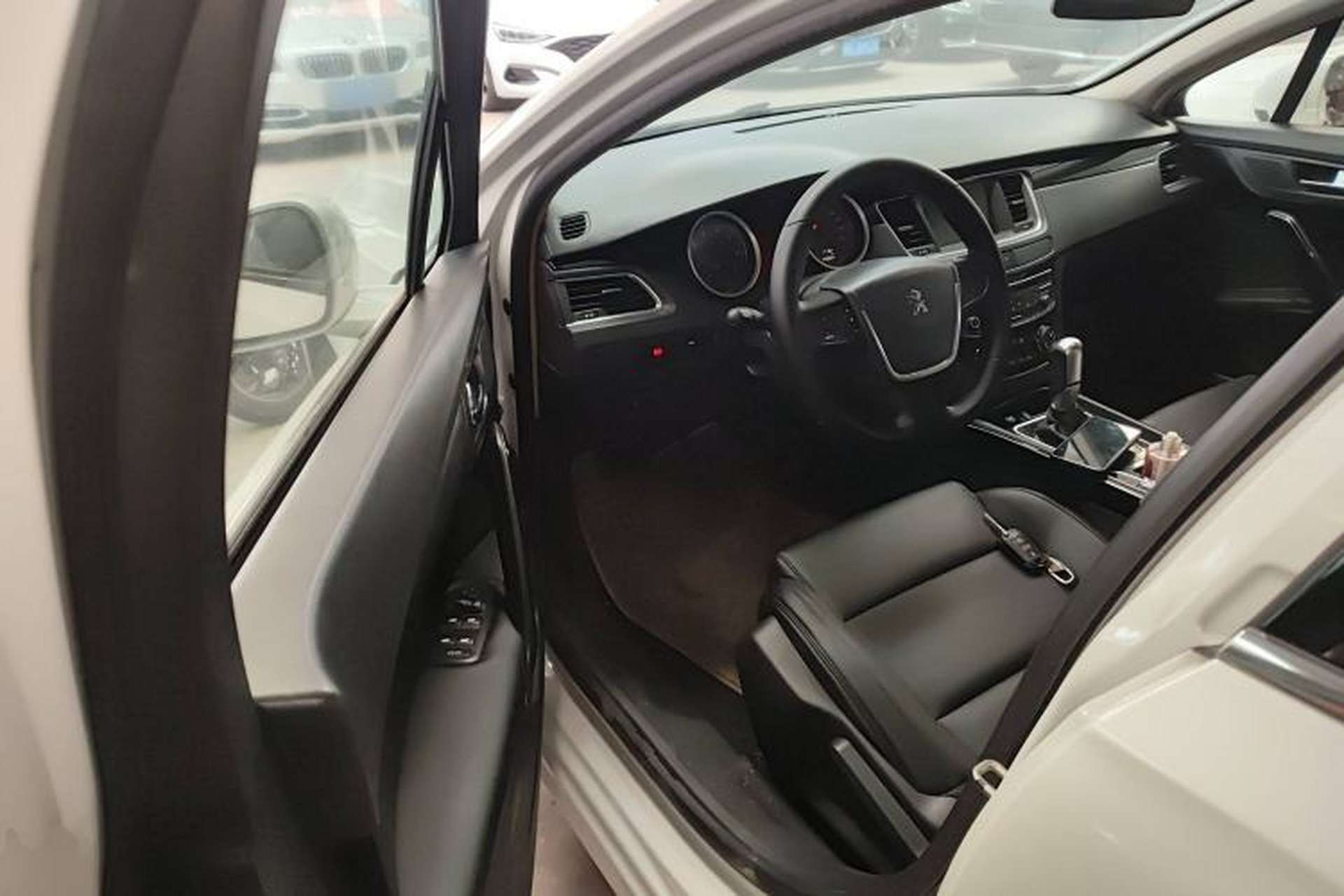 Used Peugeot 508 2015 1.6THP Automatic Zhiiyi Edition Driver Seat