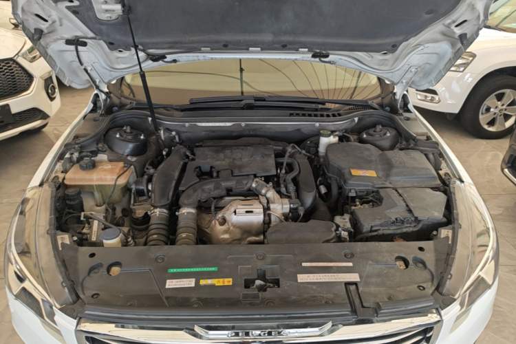 Used Peugeot 508 2015 1.6THP Automatic Prestige Edition Engine Bay