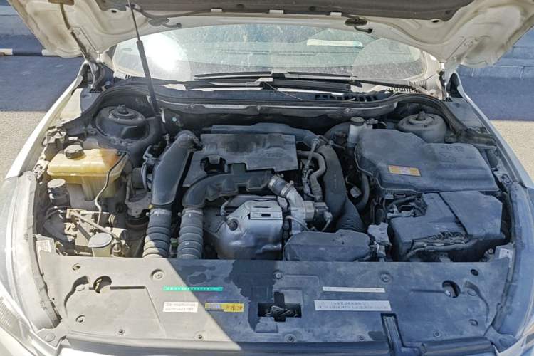 Used Peugeot 508 2015 1.6THP Automatic Prestige Edition Engine Bay