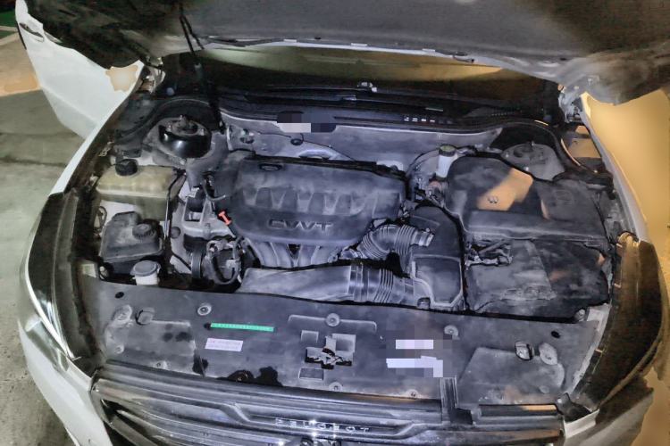 Used Peugeot 508 2015 2.0L Automatic Zhiyi Edition Engine Bay