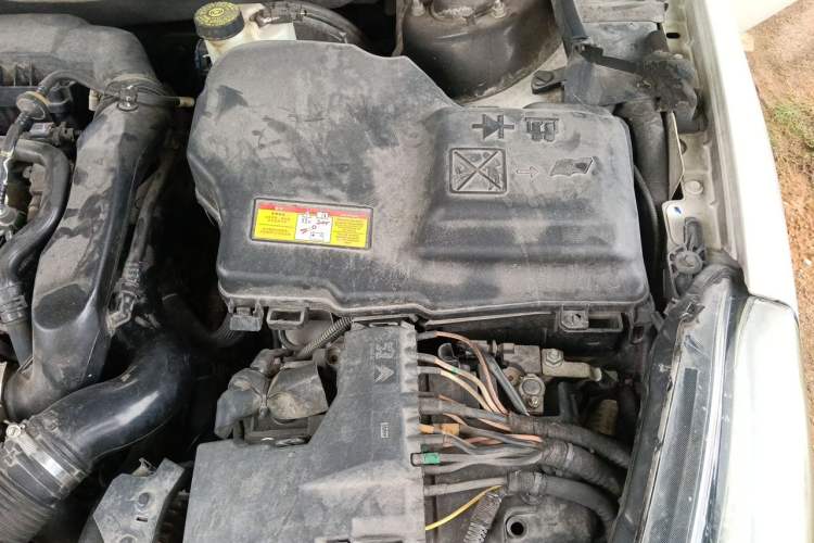 Used Peugeot 508 2015 1.8THP Automatic Prestige Edition Engine Bay Left