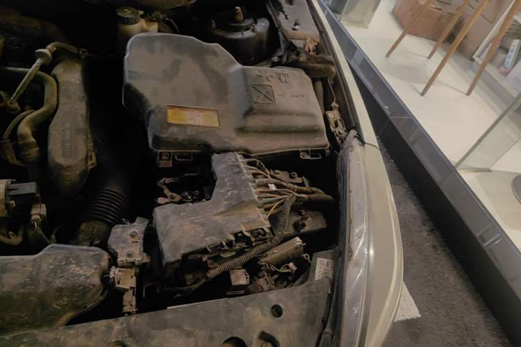 Used Peugeot 508 2015 1.6THP Automatic Zhiiyi Edition Engine Bay Left