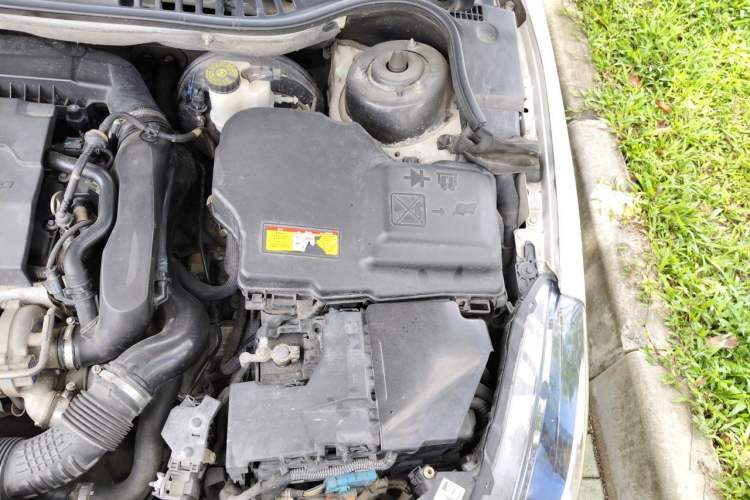 Used Peugeot 508 2015 1.8THP Automatic Prestige Edition Engine Bay Left