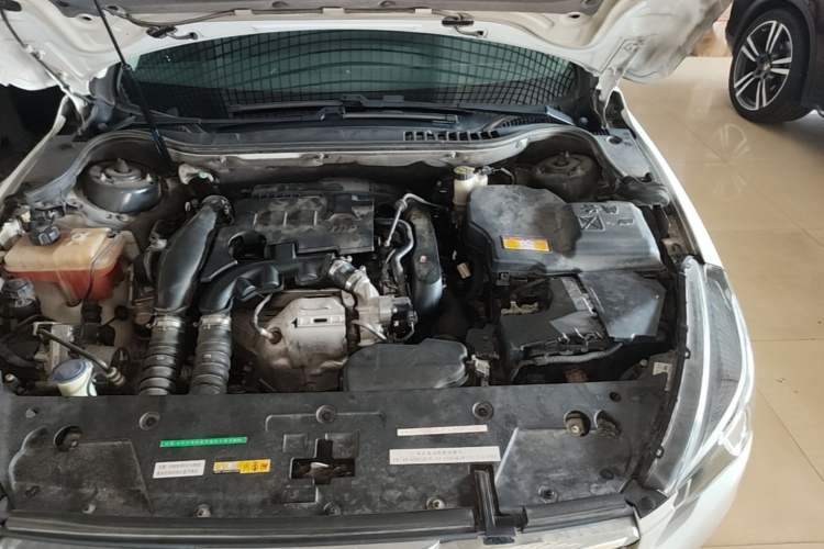 Used Peugeot 508 2015 1.6THP Automatic Prestige Edition Engine Bay Left