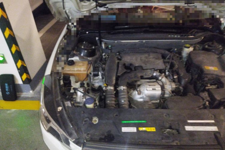 Used Peugeot 508 2015 1.6THP Automatic Zhiiyi Edition Engine Bay Right