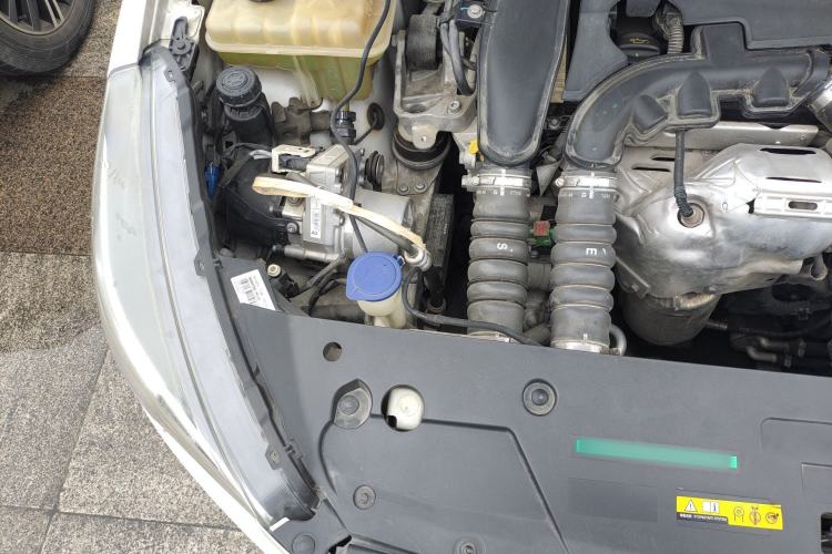 Used Peugeot 508 2015 1.6THP Automatic Zhiiyi Edition Engine Bay Right