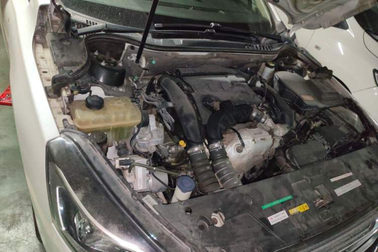 Used Peugeot 508 2015 1.6THP Automatic Zhiiyi Edition Engine Bay Right