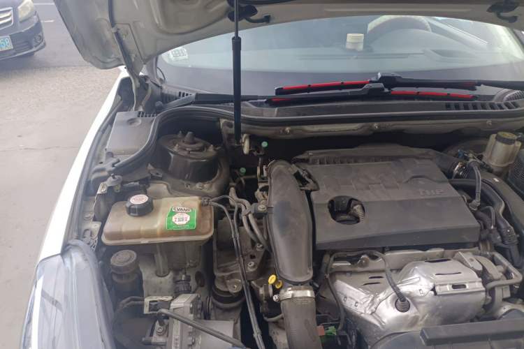 Used Peugeot 508 2015 1.8THP Automatic Prestige Edition Engine Bay Right