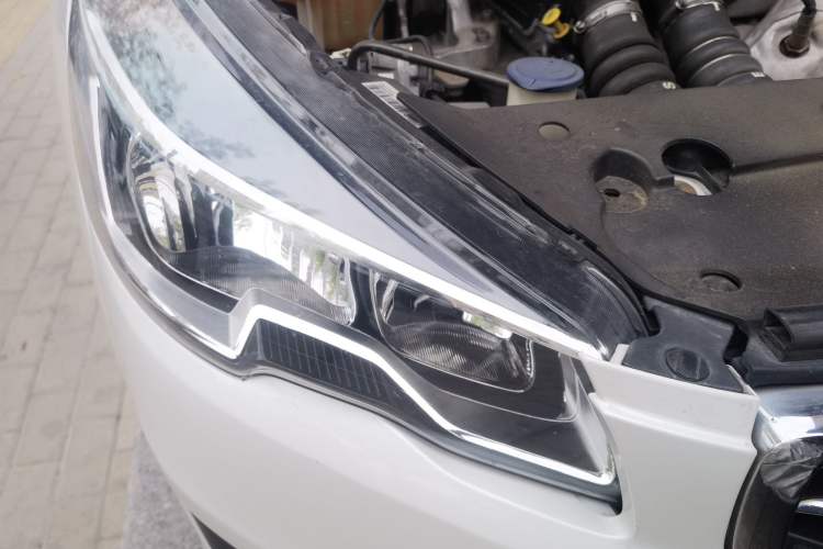 Used Peugeot 508 2015 1.6THP Automatic Zhiiyi Edition Engine Bay Right