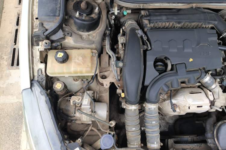 Used Peugeot 508 2015 1.6THP Automatic Prestige Edition Engine Bay Right