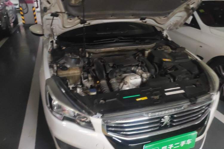 Used Peugeot 508 2015 1.6THP Automatic Prestige Edition Engine Bay Right