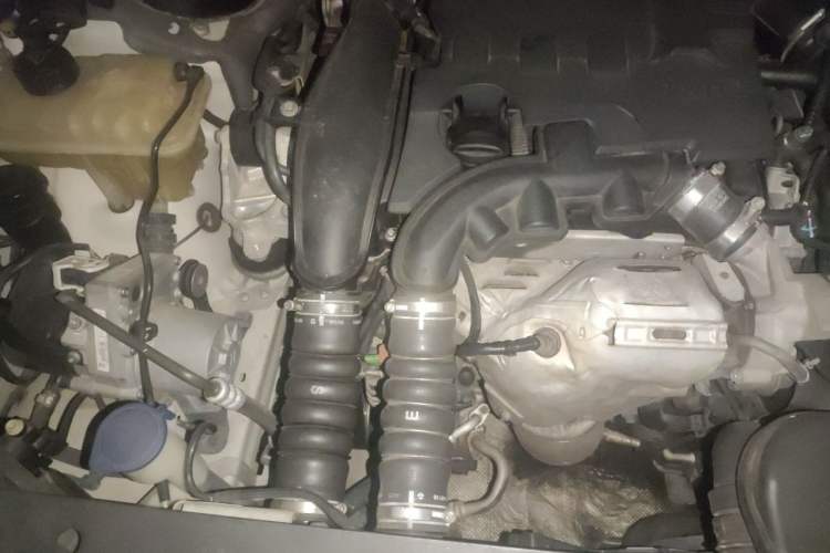 Used Peugeot 508 2015 1.6THP Automatic Prestige Edition Engine Bay Right