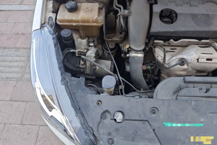 Used Peugeot 508 2015 1.8THP Automatic Prestige Edition Engine Bay Right