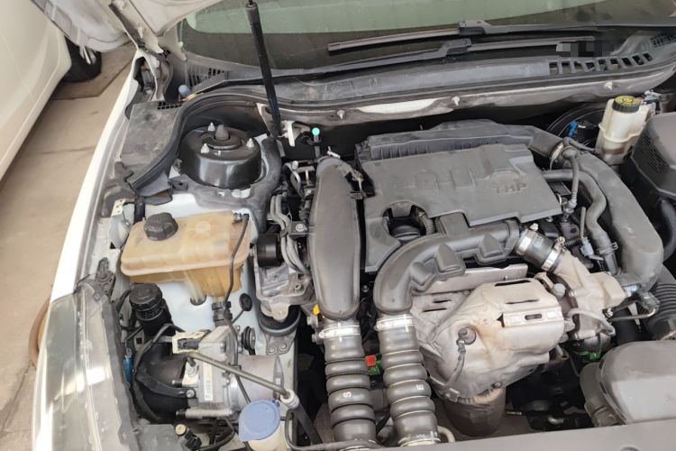 Used Peugeot 508 2015 1.6THP Automatic Zhiiyi Edition Engine Bay Right