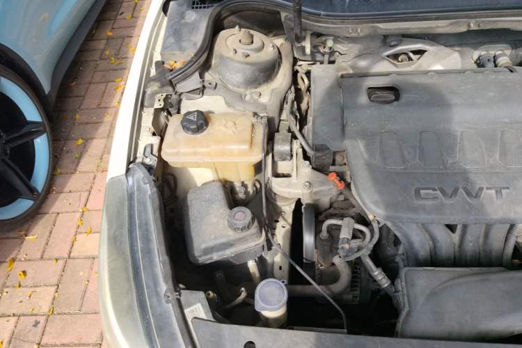 Used Peugeot 508 2015 2.0L Automatic Zhiyi Edition Engine Bay Right