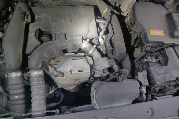 Used Peugeot 508 2015 1.6THP Automatic Zhiiyi Edition Engine Bay