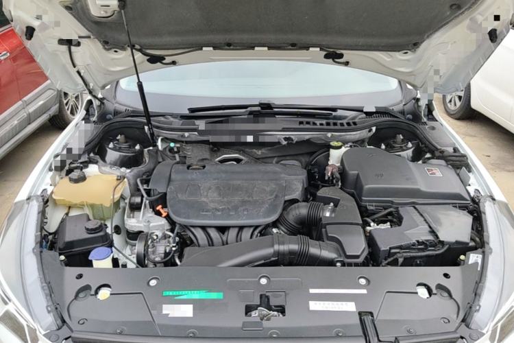 Used Peugeot 508 2015 2.0L Automatic ZhiZhen Edition Engine Bay